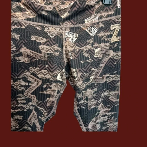 Zumba mix it up ankle leggings size S - Picture 4 of 6